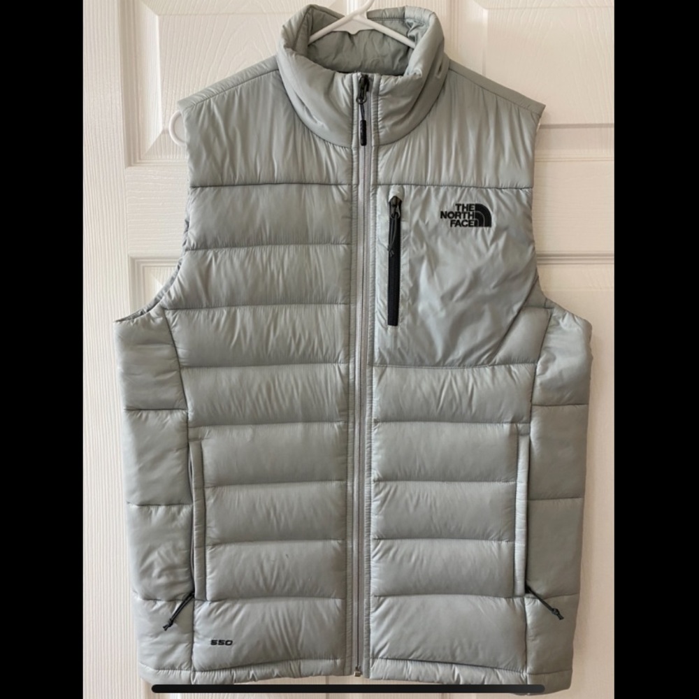 NorthFace mens 550 puffer vest Small